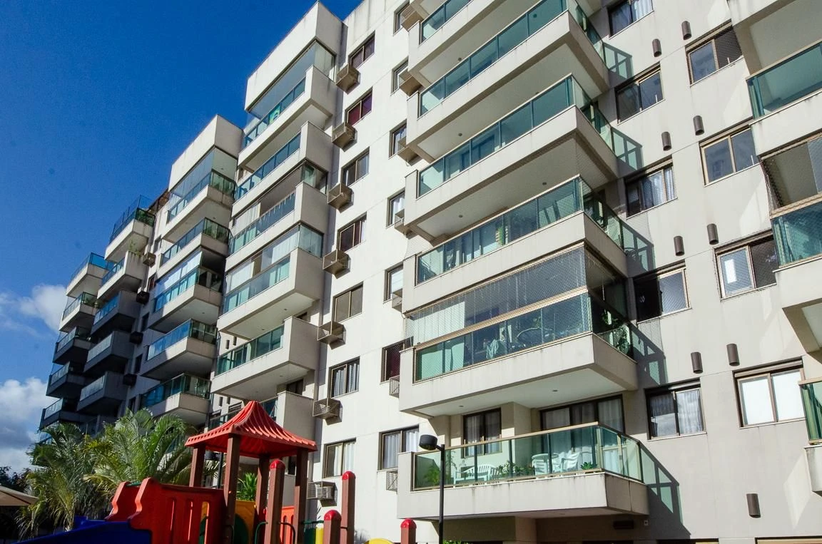 Furnished apartment, 65 m², with a glass-enclosed balcony — photo 41