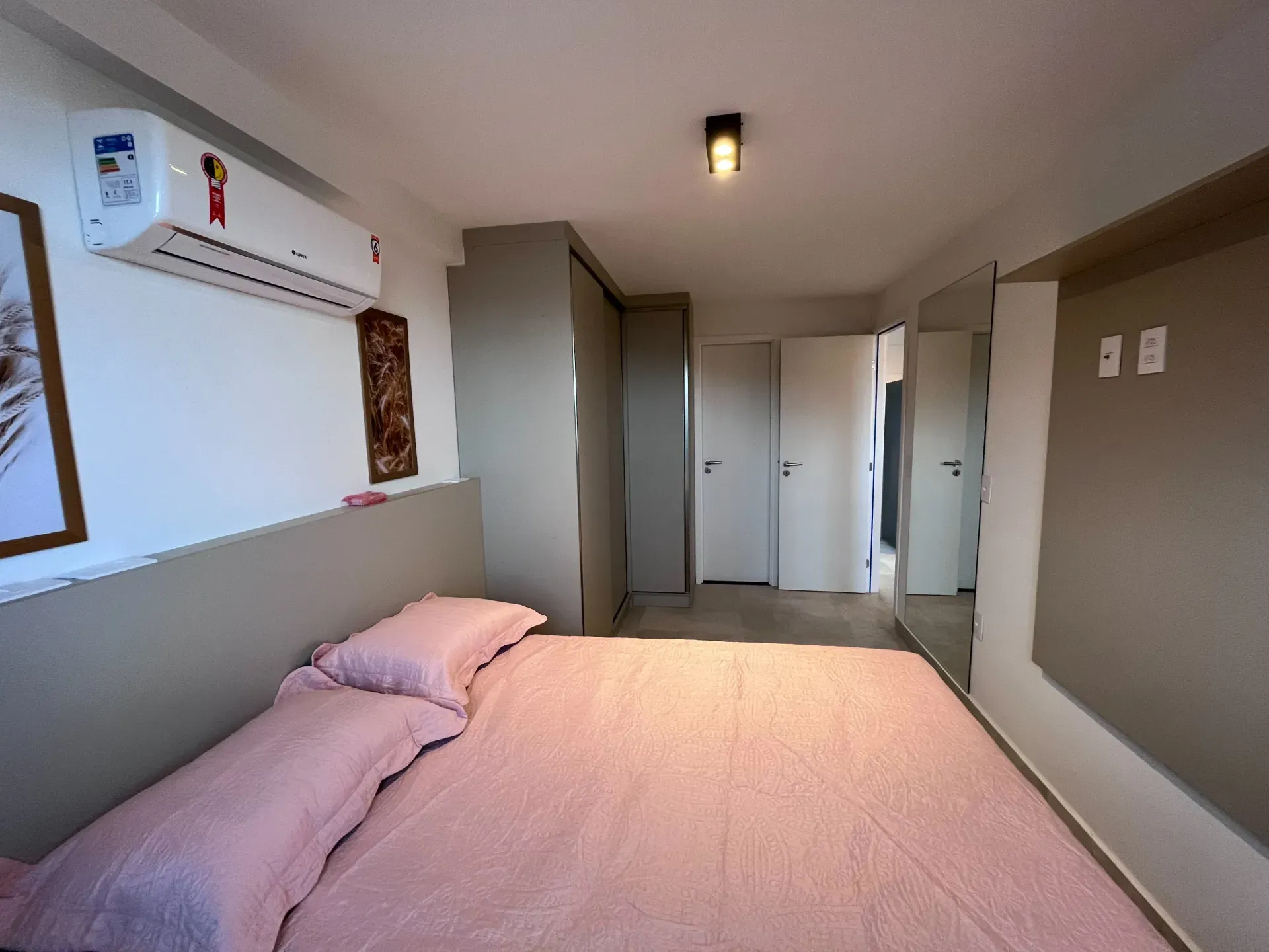Water view in a one-bedroom apartment, 40 m² — photo 17