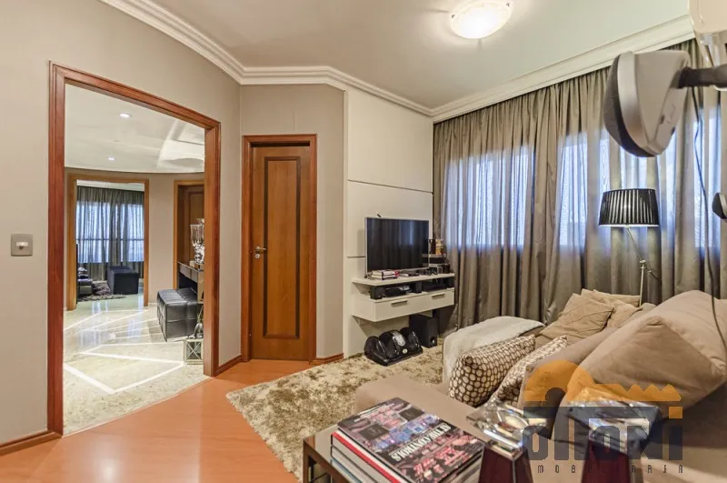 Apartamento mobiliado com 3 quartos e 3 banheiros — photo 17