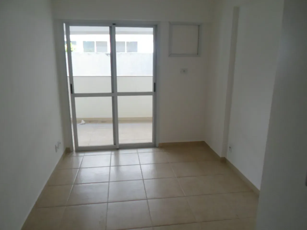 Apartamento de 3 quartos em condomínio com academia — photo 8