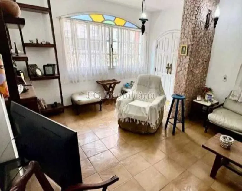 Furnished duplex home with gas stove and 228 m² — photo 4