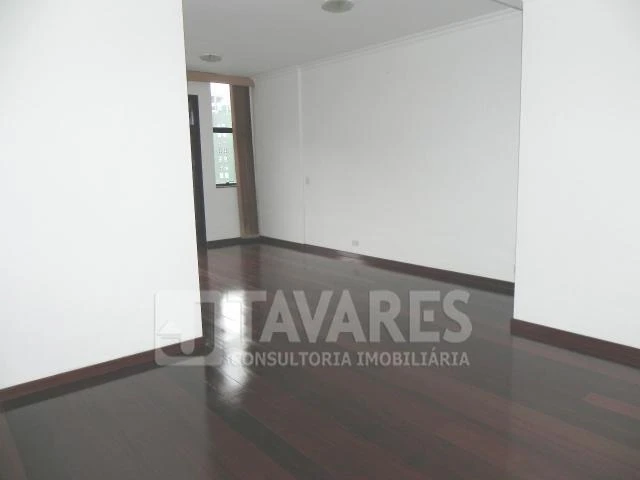 3-bedroom apartment with a home office — photo 15