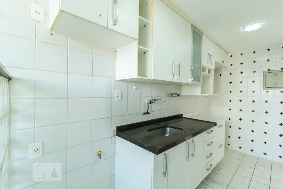 Квартира с 2 спальнями, 1 ванной и отдельной кухней — photo 16