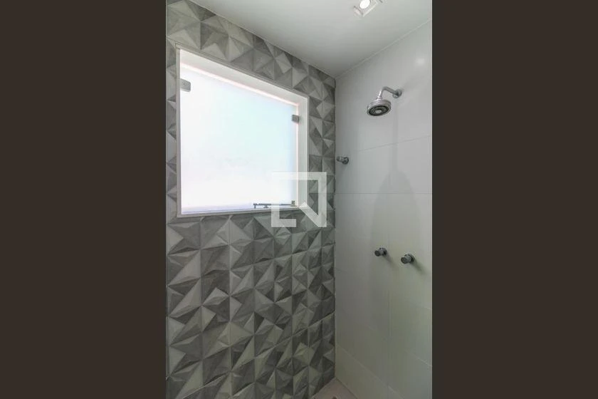 Condominium house with 5 bedrooms and 4 bathrooms — photo 49