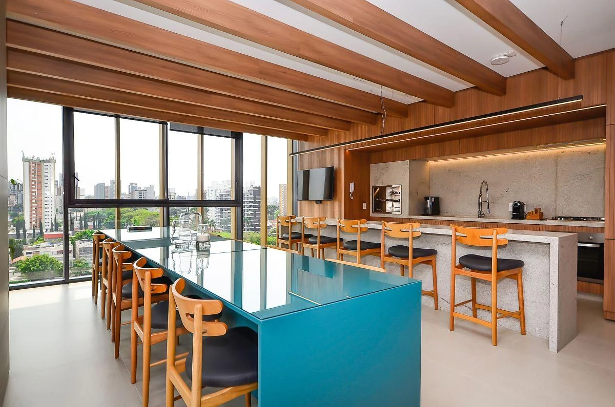 Furnished 1-bedroom apartment with balcony and grill — photo 34