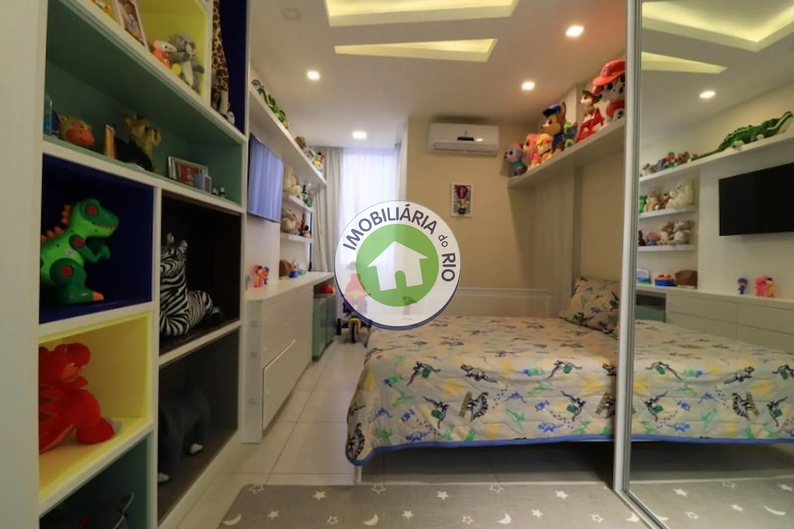 Apartamento mobiliado com 4 quartos e 350 m² — photo 22