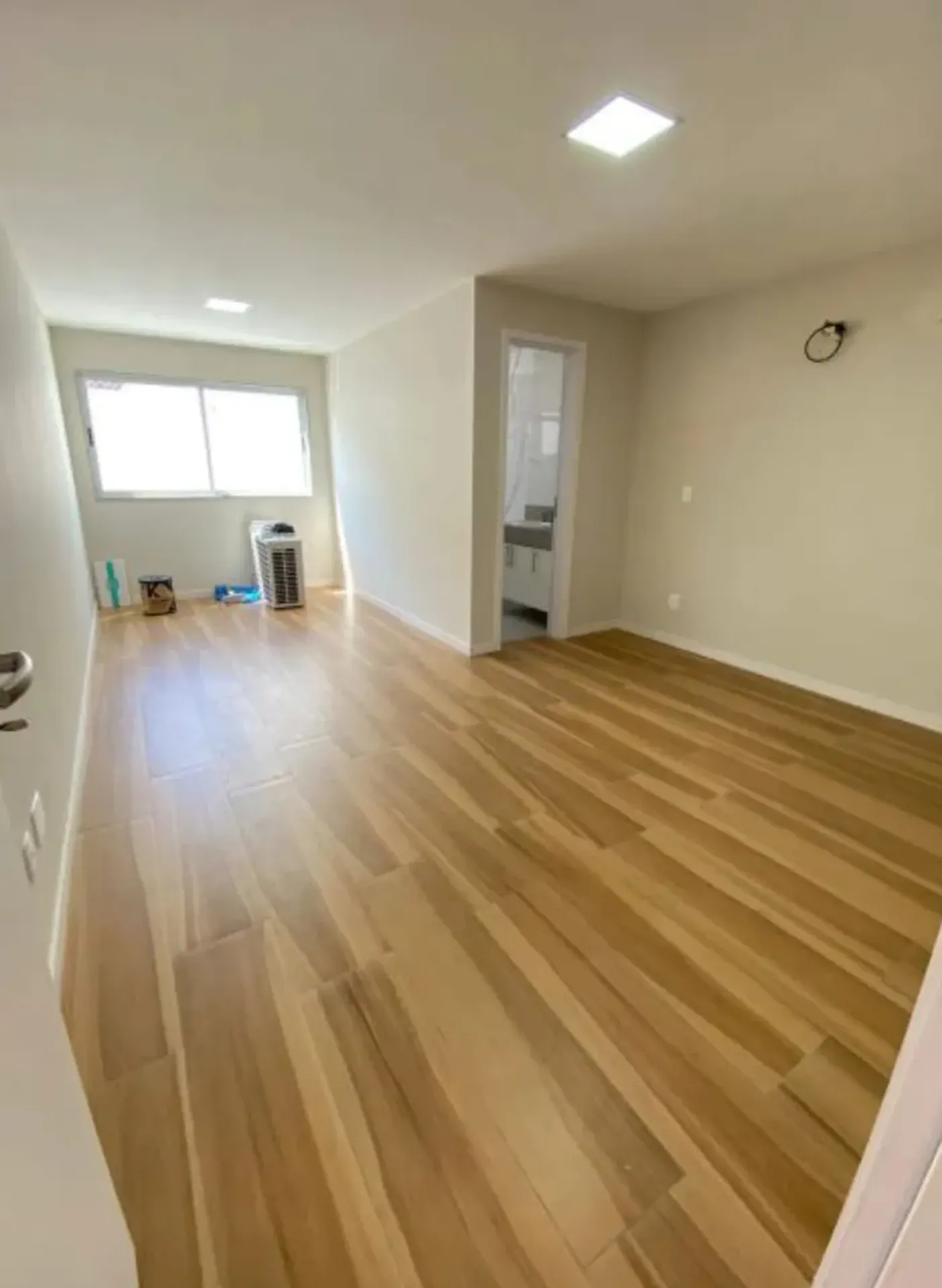 Duplex com 4 quartos, cozinha aberta a gás e 340 m² — photo 36