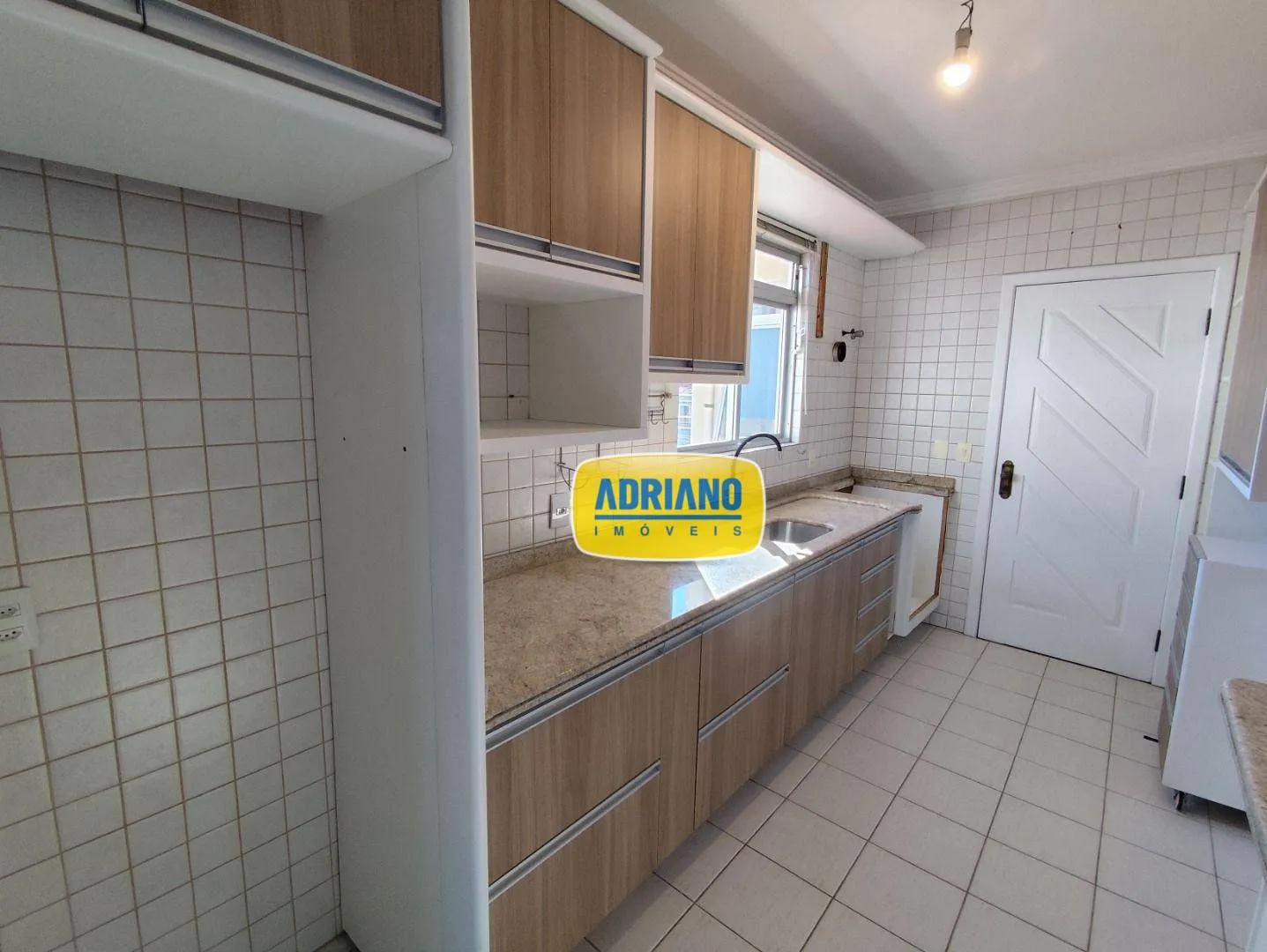 82 m² apartment with 3 bedrooms and 1 en-suite — photo 28