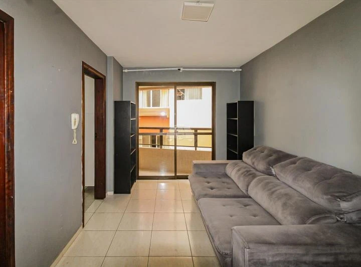 1-bedroom apartment with tile floors — photo 4