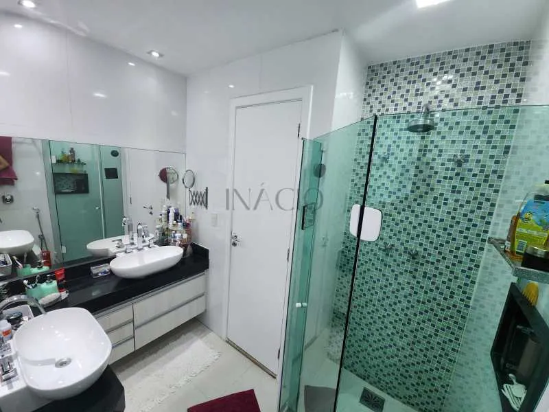 Casa mobiliada em condomínio com 5 quartos e 5 banheiros — photo 21