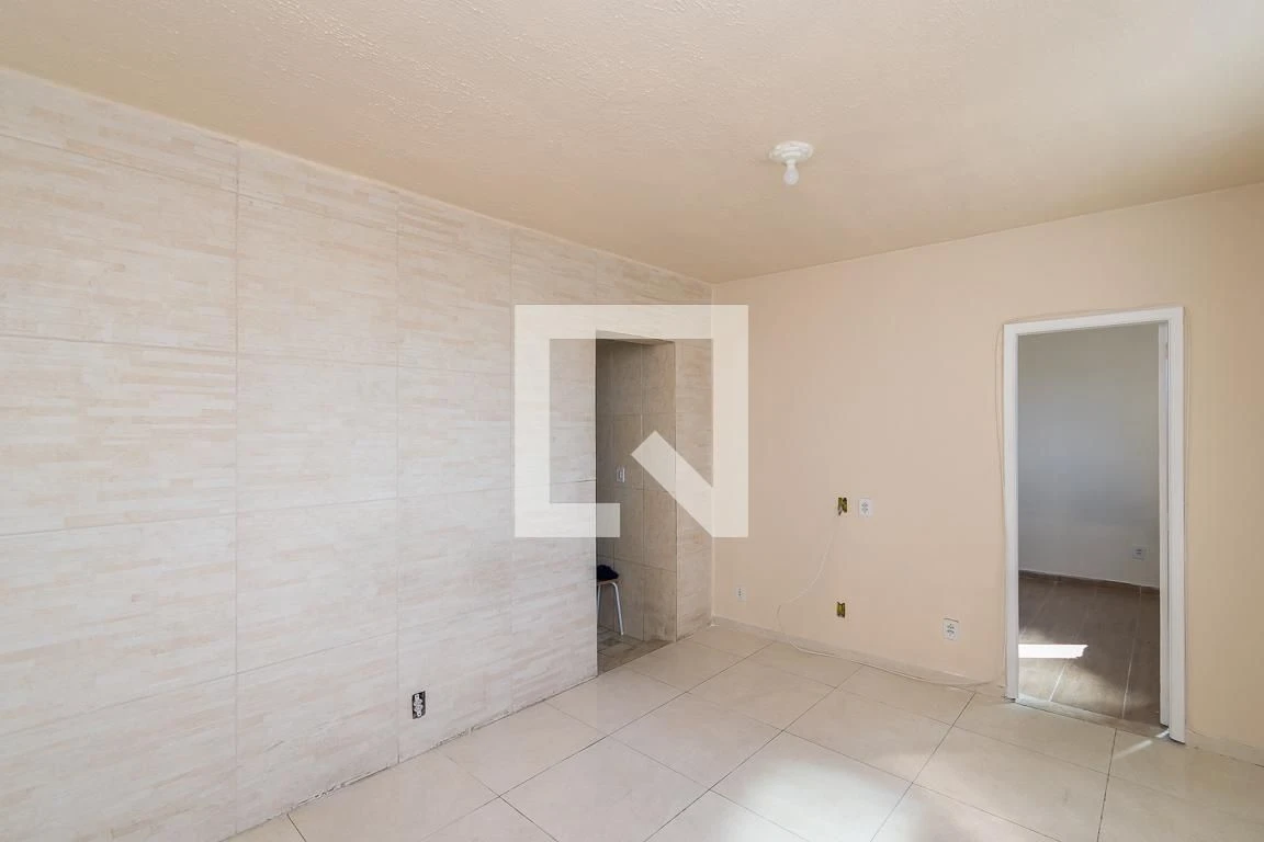 One-bedroom apartment with a washing machine — photo 24
