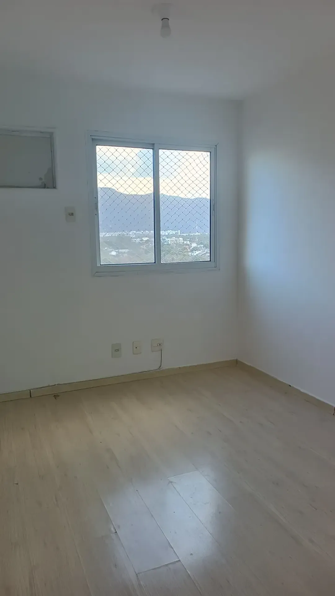 4-bedroom apartment with a mountain view in Rio de Janeiro — photo 3