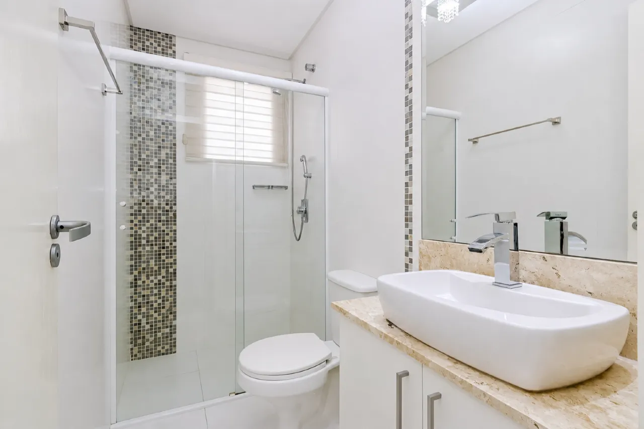 Furnished house with 4 en-suite bedrooms and 314 m² — photo 17
