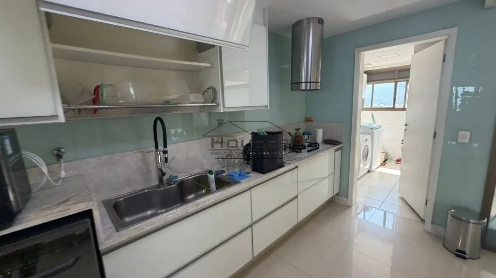4-bedroom unfurnished apartment with 1 bathroom — photo 43