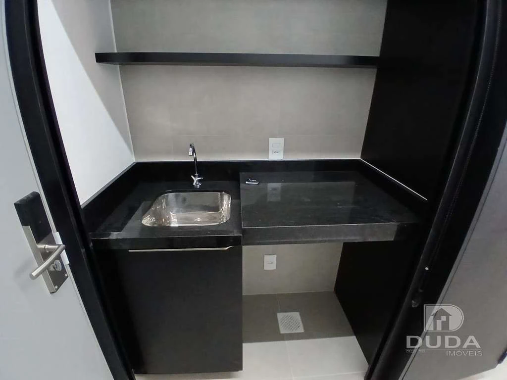 33 m² 1-bedroom apartment with air conditioning — photo 4