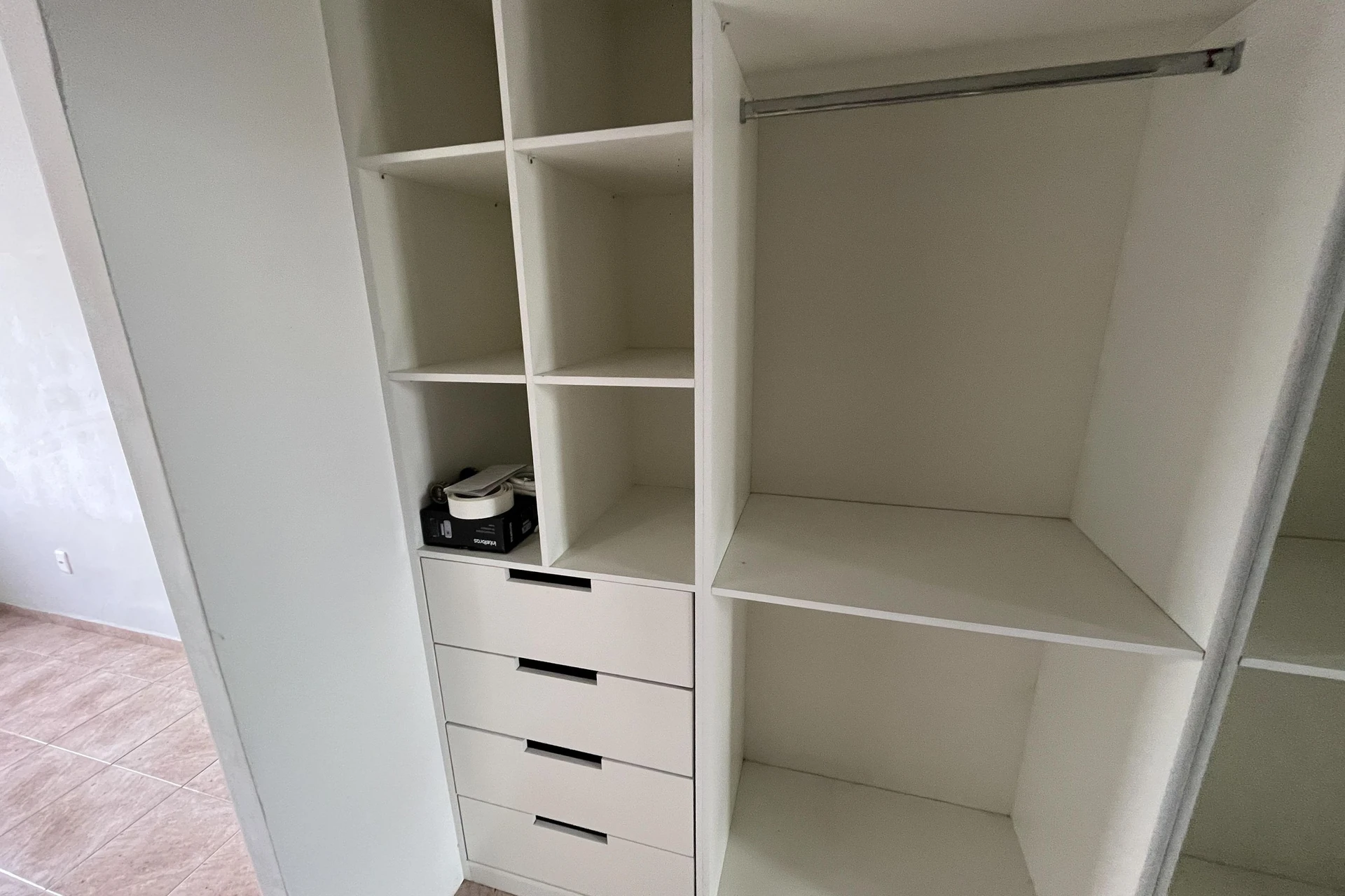 Apartment, 60 m², with a walk-in closet — photo 5