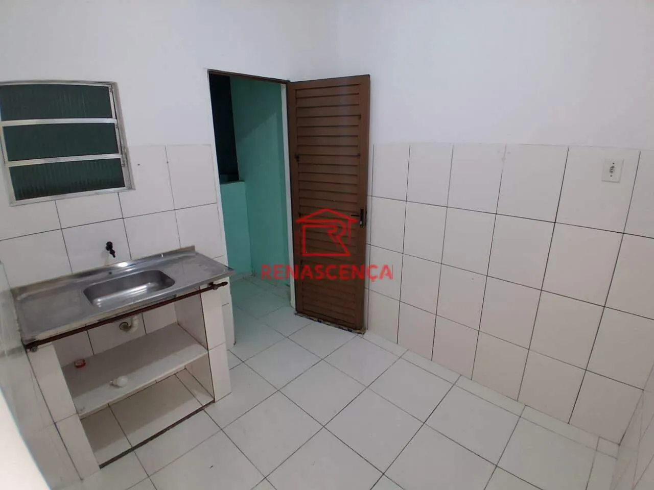 1-bedroom apartment with a separate kitchen and gas stove