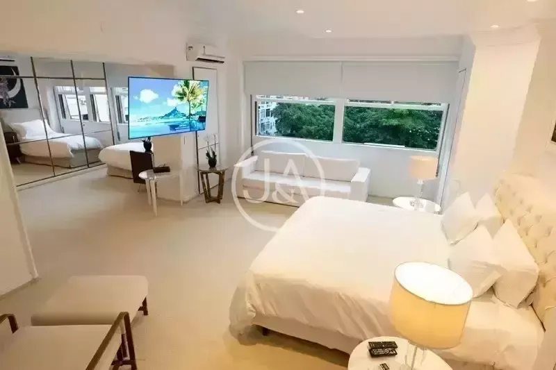 Rental apartment 4 bedrooms 587 m² with 4 parking spots — photo 25