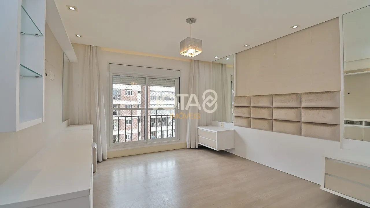 Apartment with 4 bedrooms and a private BBQ — photo 14