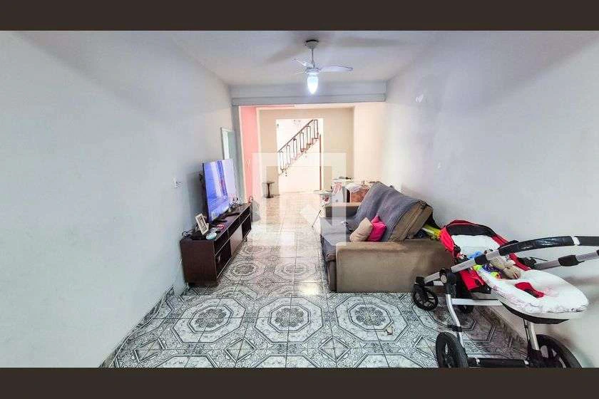 Casa com 4 quartos e 4 banheiros para alugar — photo 15