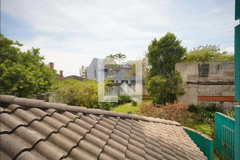 Панорамные окна и 7 спален: дом 700 м² — photo 29