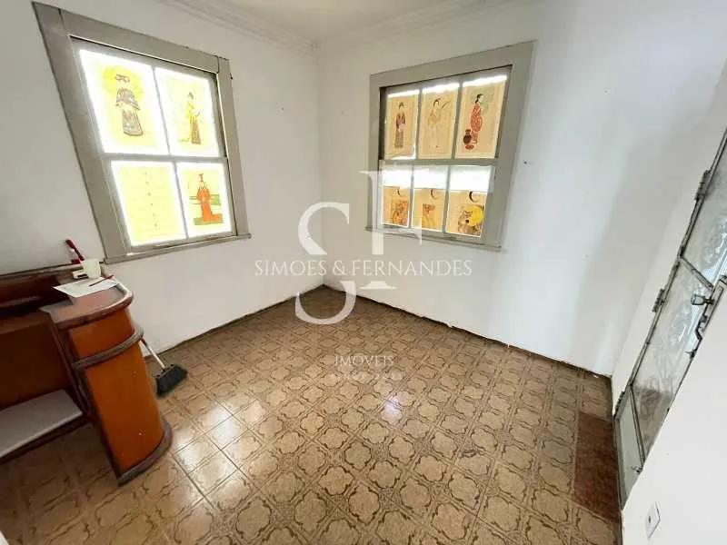 Casa com 4 quartos, 3 banheiros e 4 vagas — photo 5