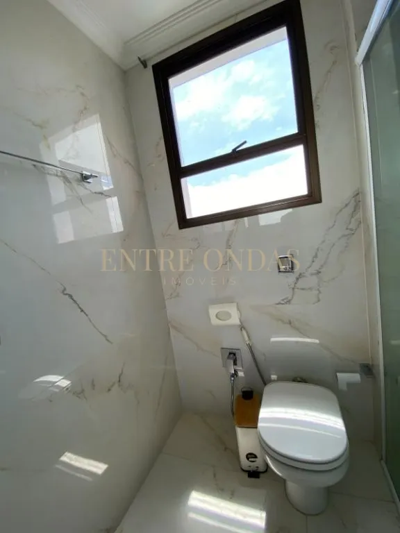 Вид на воду та 4 спальні: квартира 304 м² — photo 42