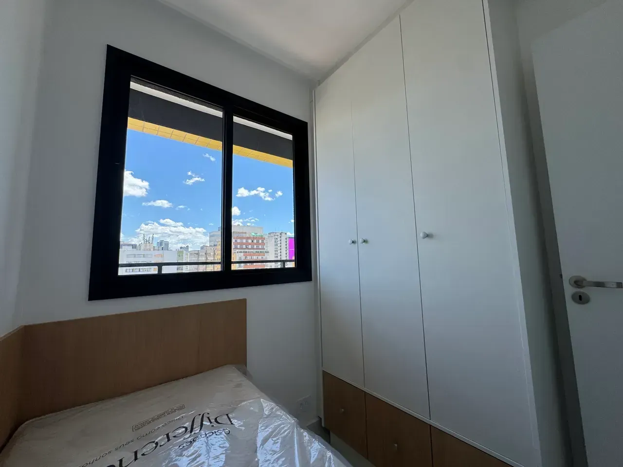 Furnished apartment with 2 bedrooms and integrated kitchen — photo 6
