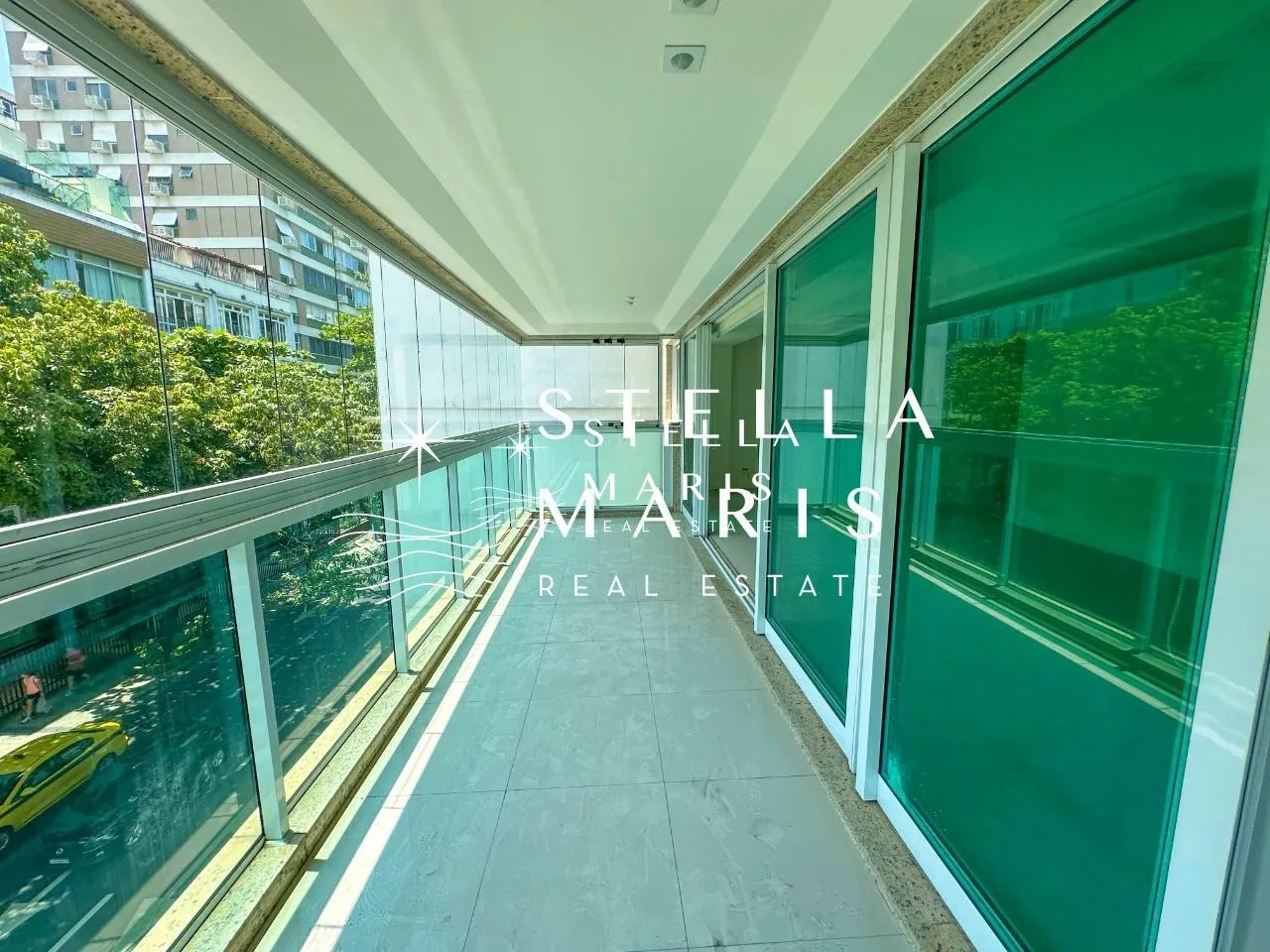 Apartment with 4 bedrooms and glassed-in balcony — photo 4