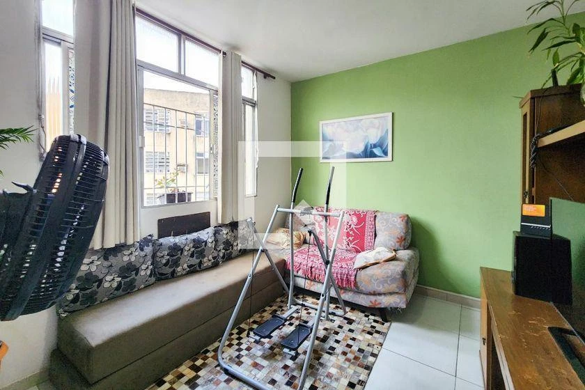 52 m² apartment with a home office and a washing machine — photo 10