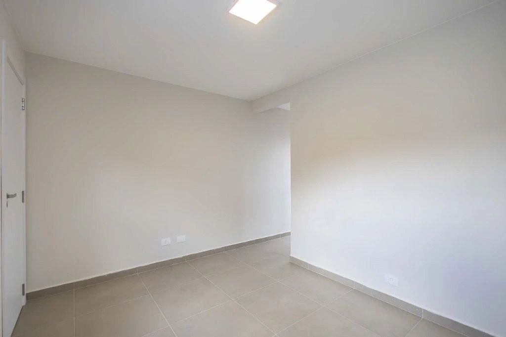 Casa térrea mobiliada com 3 quartos e 3 banheiros — photo 3