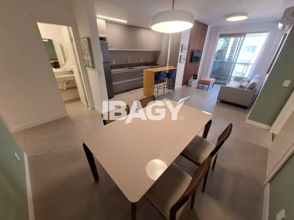 100 m² apartment with 3 en-suite bedrooms and integrated kitchen — photo 2