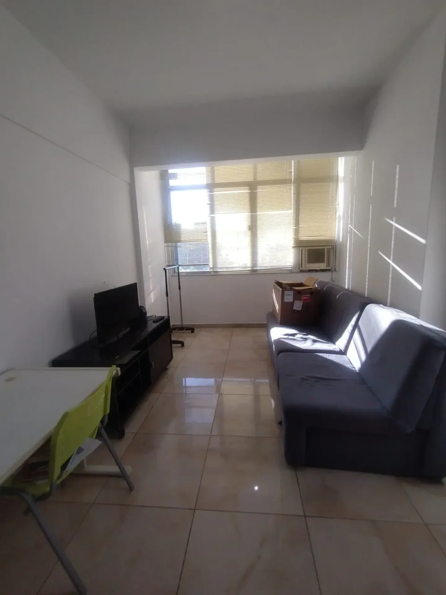 Furnished studio on the 7th floor with 1 bathroom — photo 6