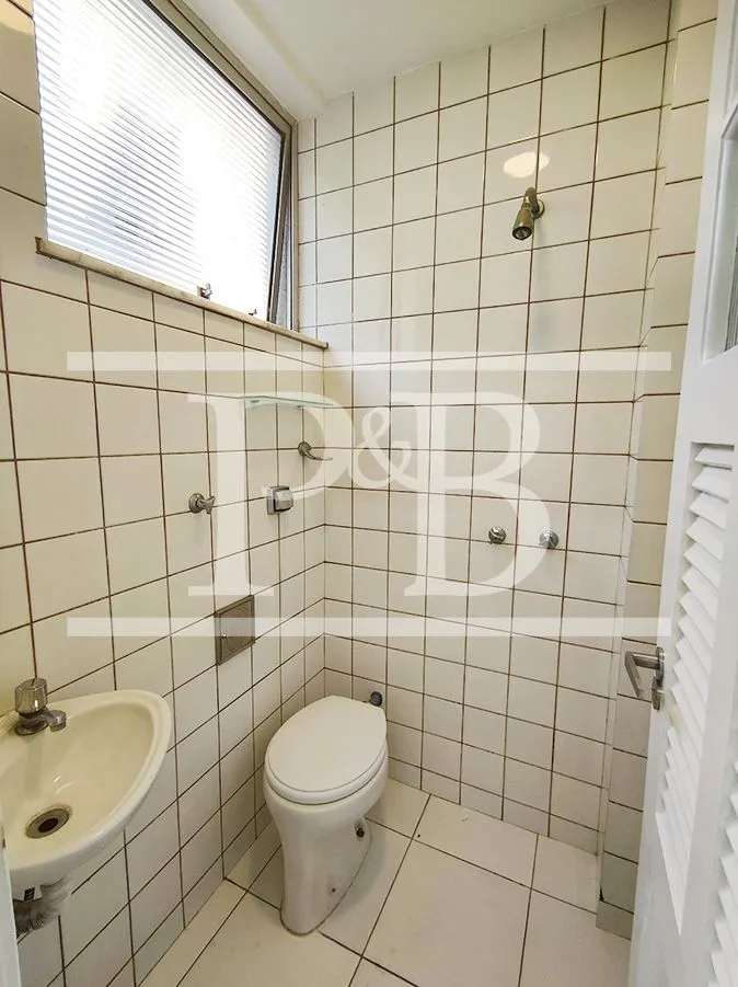 Apartamento com 3 dormitórios e 215 m² com 3 vagas — photo 33