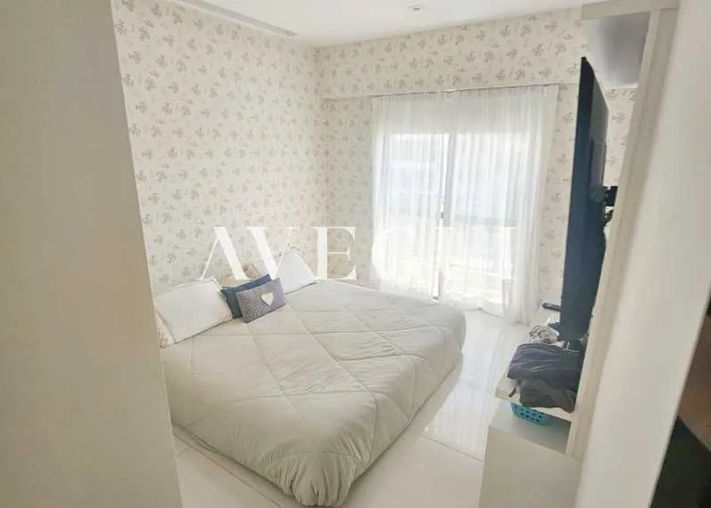 Furnished apartment with 3 bedrooms and 4 bathrooms — photo 4