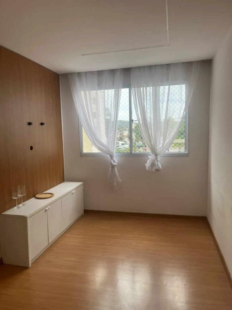 Apartment, 44 m², with wood or laminate floors — photo 7