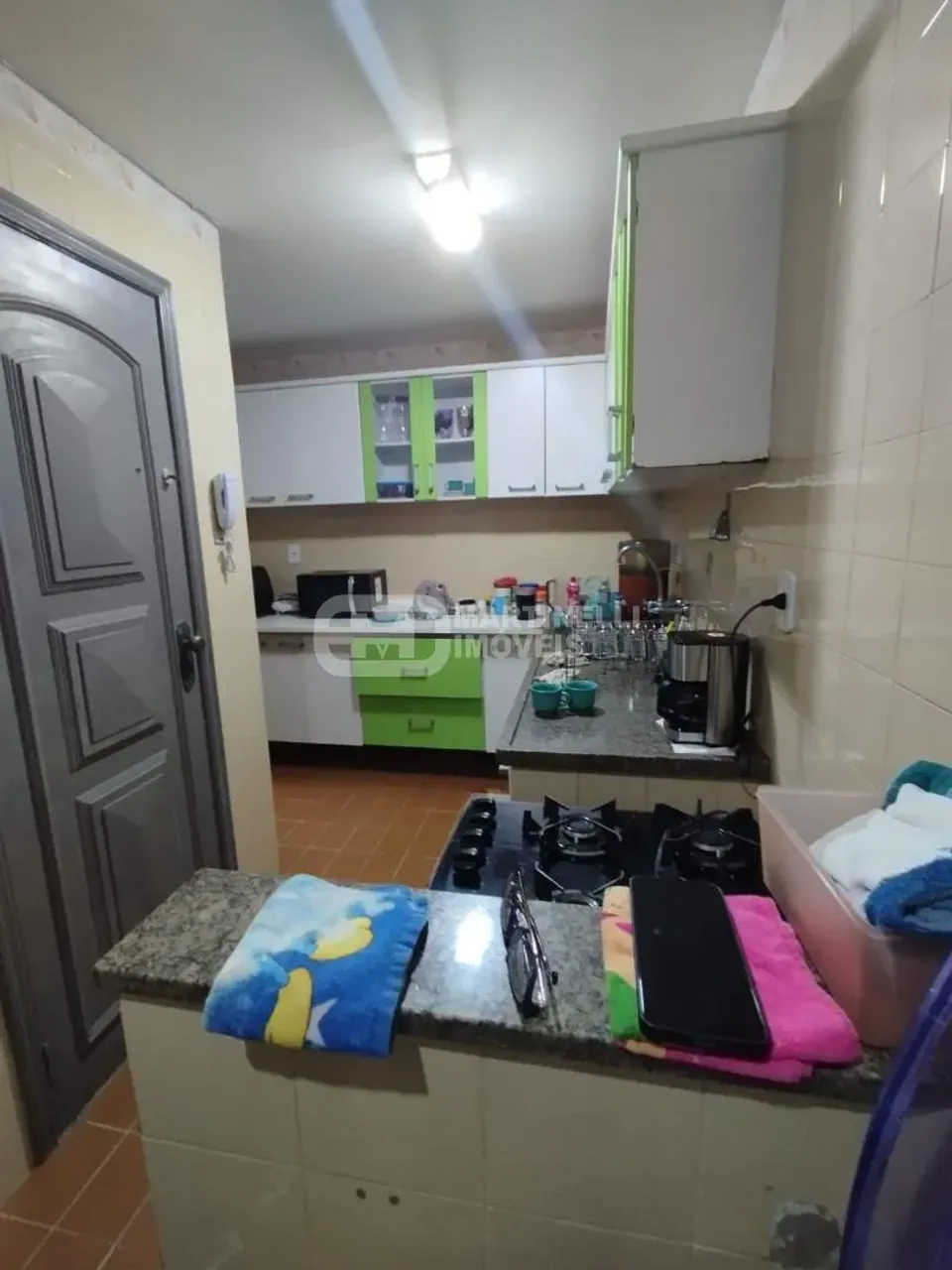 Apartamento vazio com 2 quartos, vaga e varanda envidraçada — photo 5