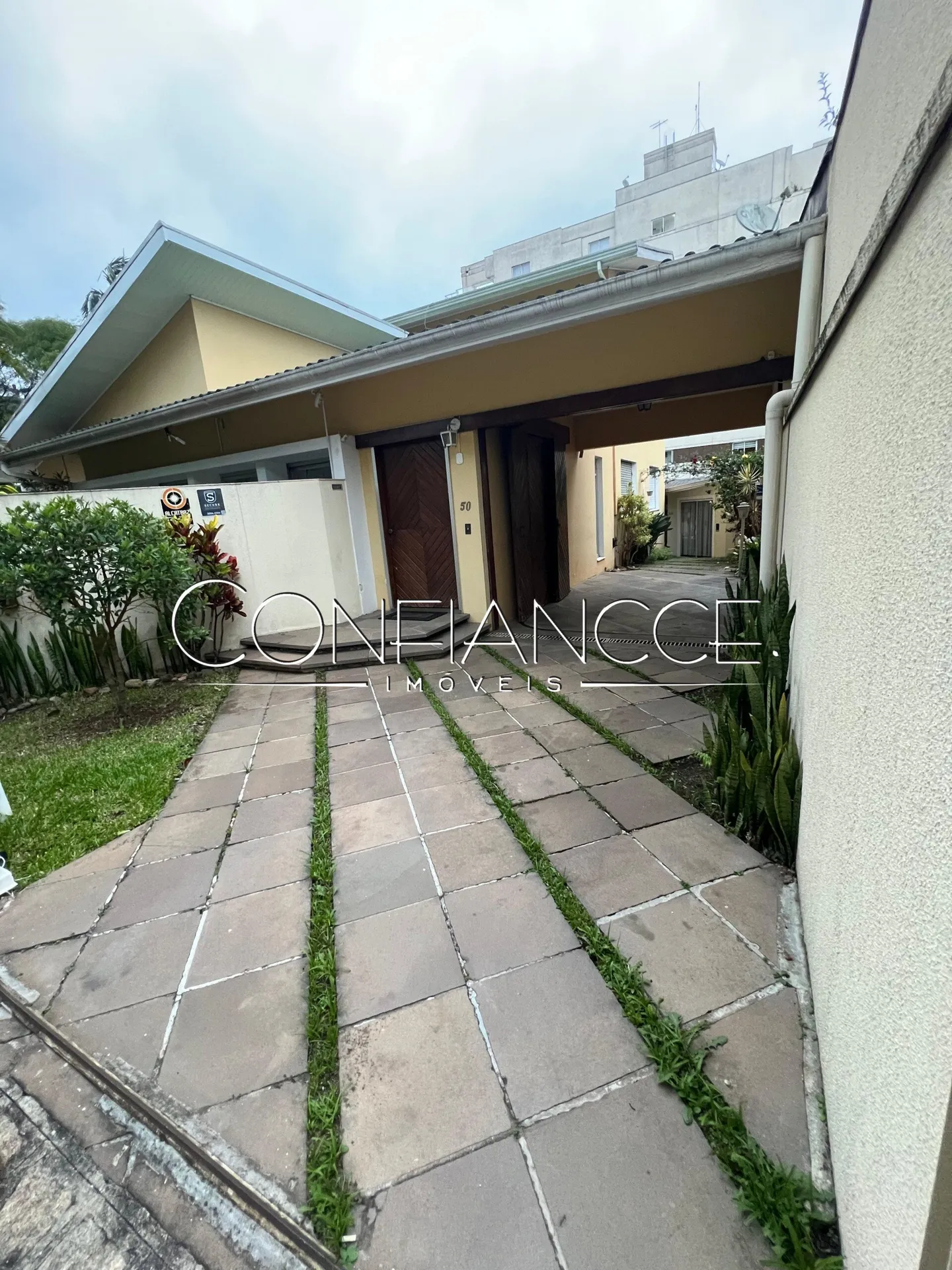 House for rent with 4 bedrooms and 3 bathrooms — photo 43