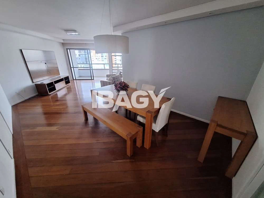 Apartamento de 3 dormitorios con 170 m² y plaza de auto — photo 5