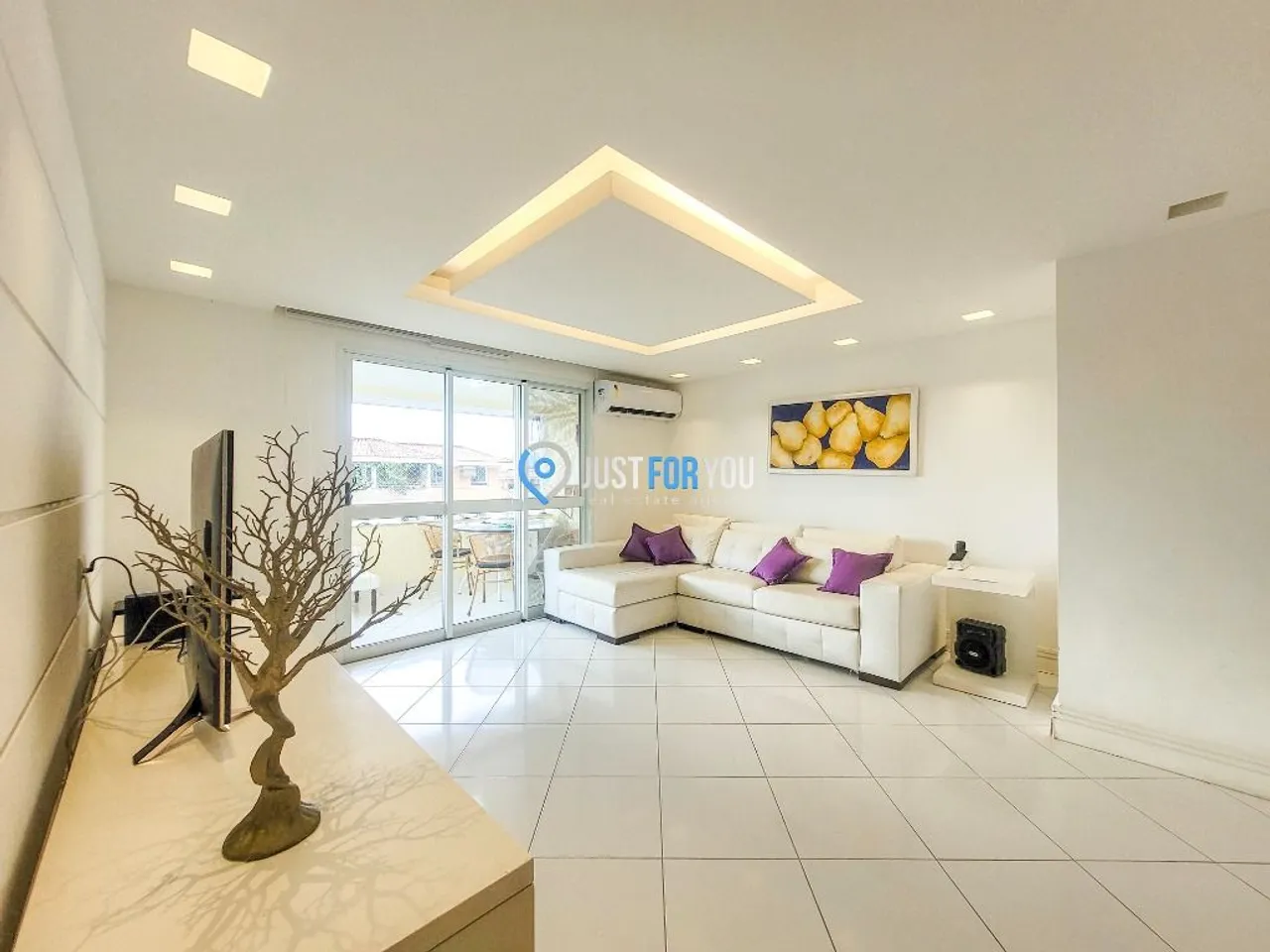 3-bedroom apartment 110 m² with enclosed balcony — photo 8