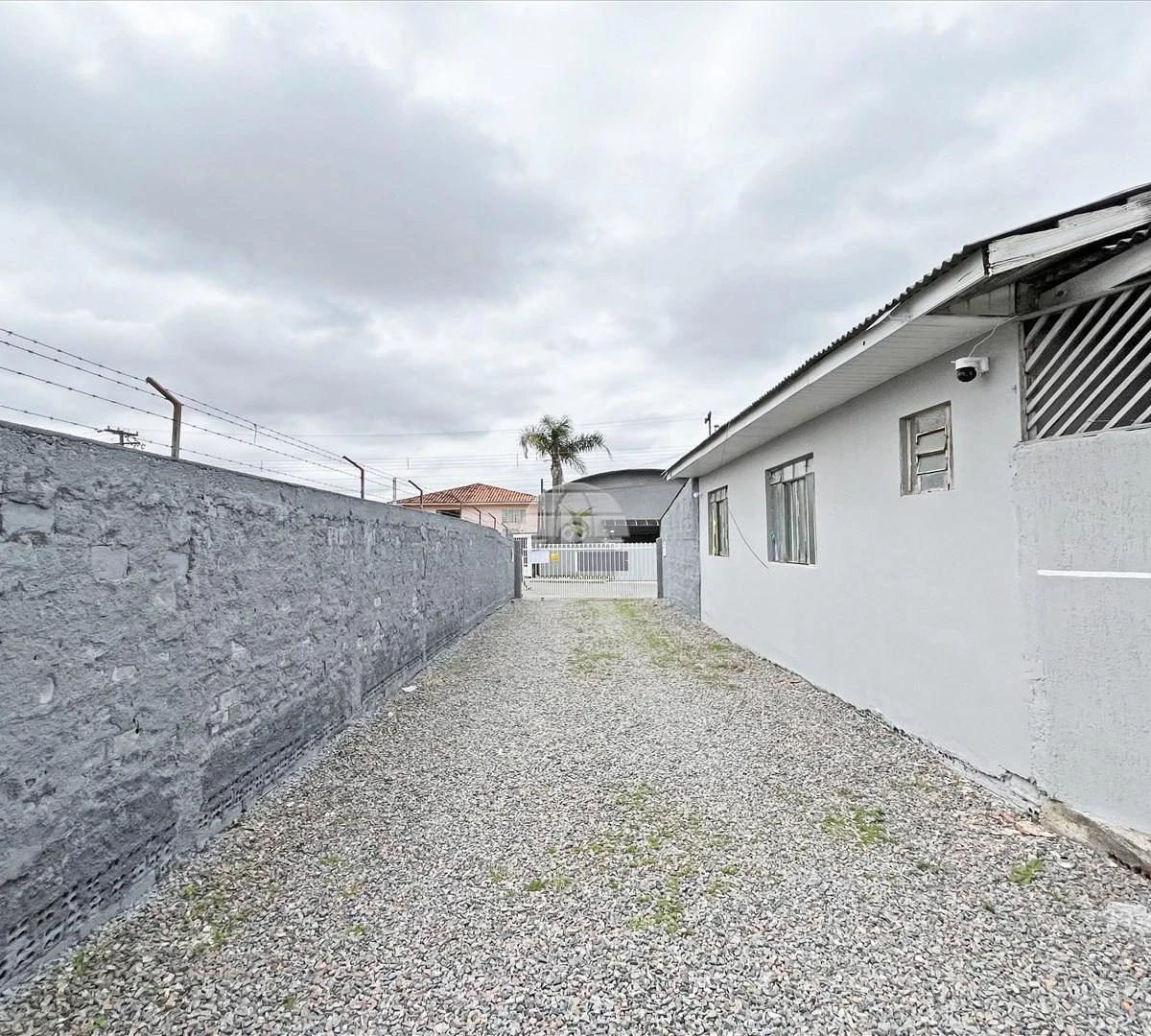 34 m² studio in Curitiba — photo 9
