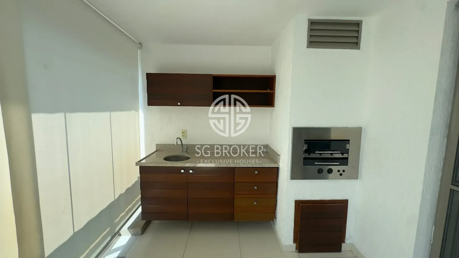 Apartamento com cozinha integrada e 4 dormitórios — photo 3