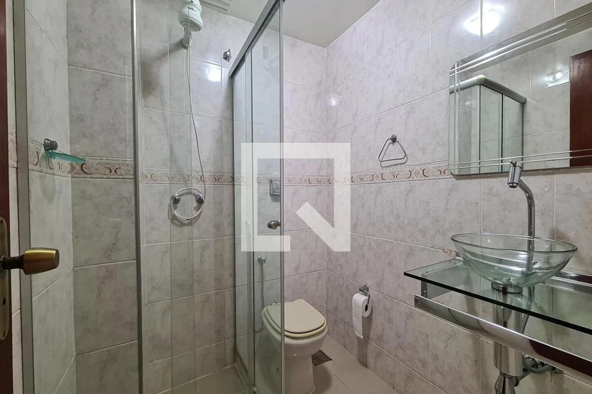 93 m² apartment with a washing machine and a home office — photo 40