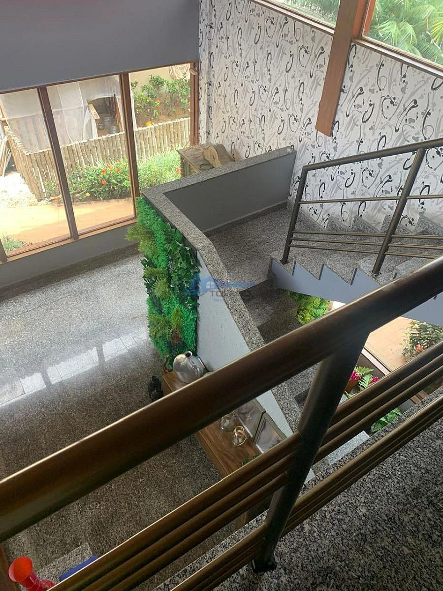Duplex house with 3 suites and 3 parking spaces, 200 m² — photo 14