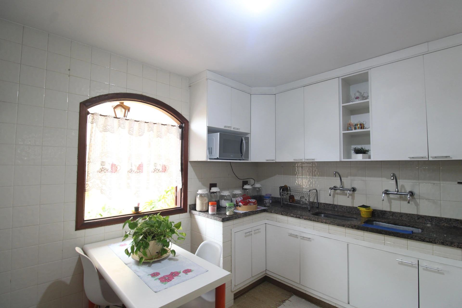 Casa em condomínio mobiliada com varanda e 2 quartos — photo 4