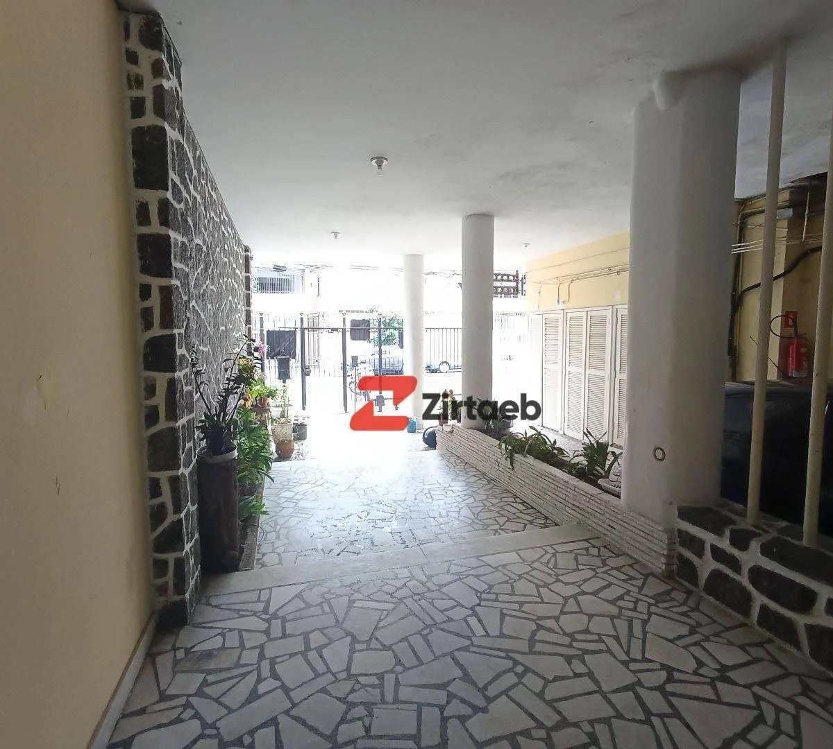 90 m² apartment with 2 bedrooms and city views — photo 24