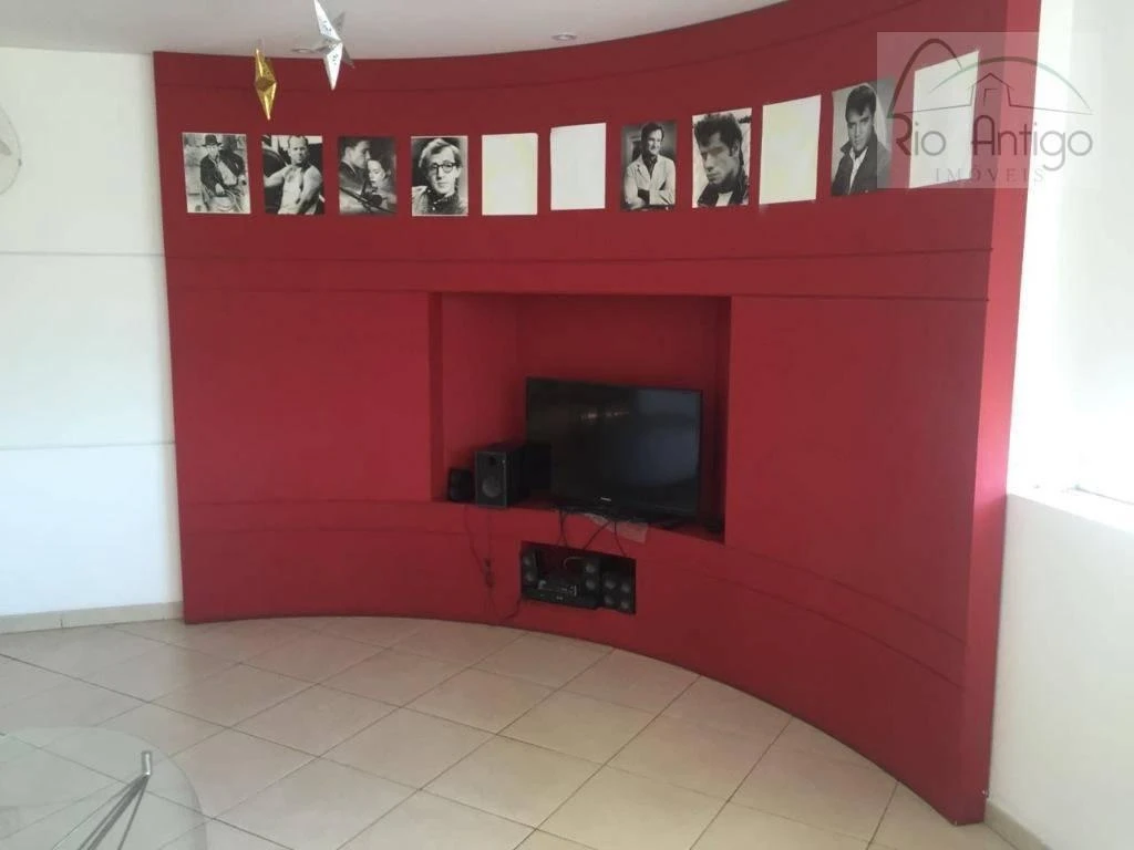 Furnished apartment with 3 bedrooms and 3 bathrooms — photo 22