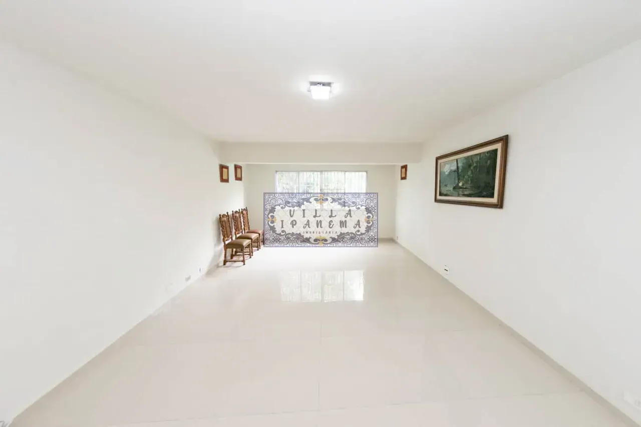 House with 5 bedrooms and a separate closed kitchen — photo 15