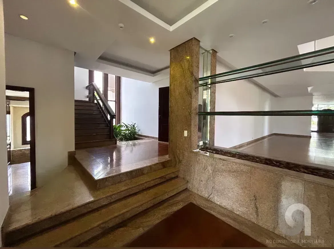 Casa com 6 quartos e cozinha fechada, 3000 m² — photo 19