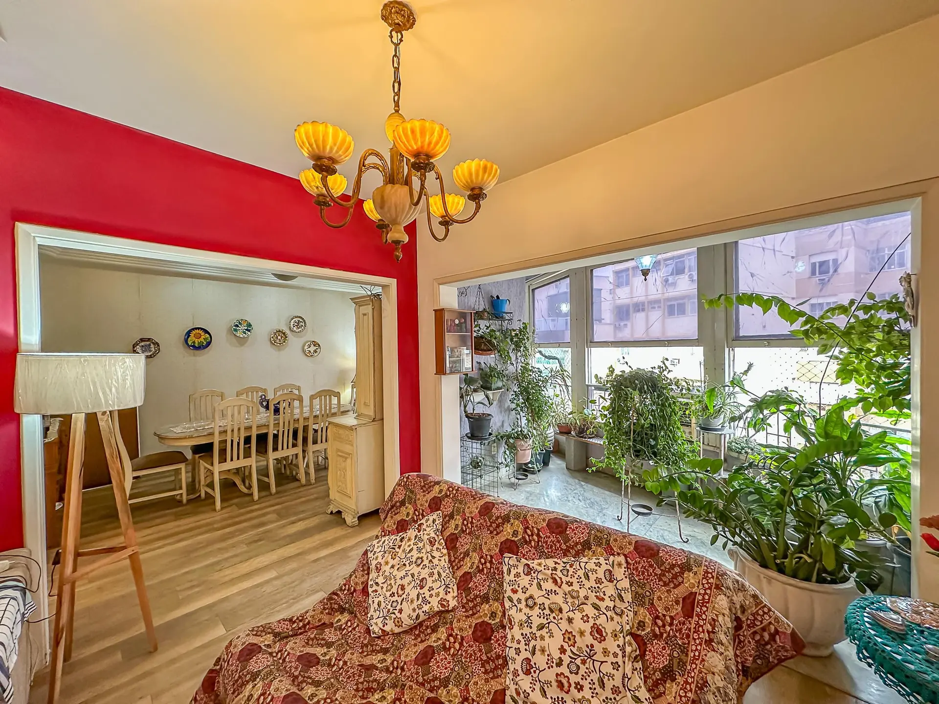 Ванна та 4 спальні: квартира 206 м² — photo 46